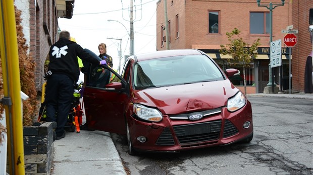 Collision sur la rue Lafontaine à Rivière-du-Loup