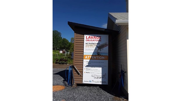 Une station de lavage pour bateaux à Pohénégamook