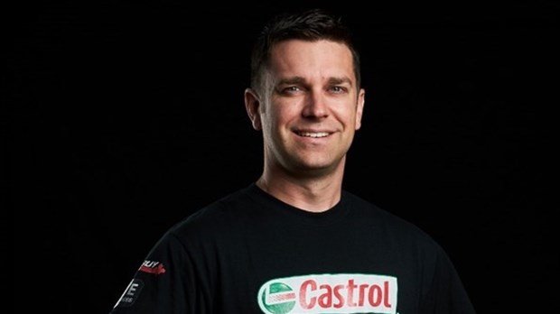 Simon Dion-Viens de retour en piste au volant de la voiture Castrol Canada