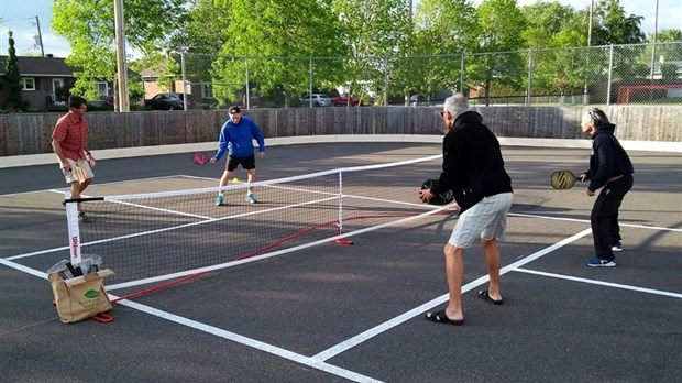 Ligue de pickleball d'été à Rivière-du-Loup et Pohénégamook