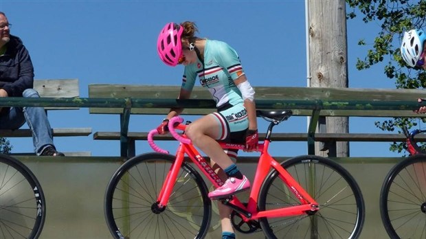 Britanie Cauchon mène la Coupe Québec sur piste 