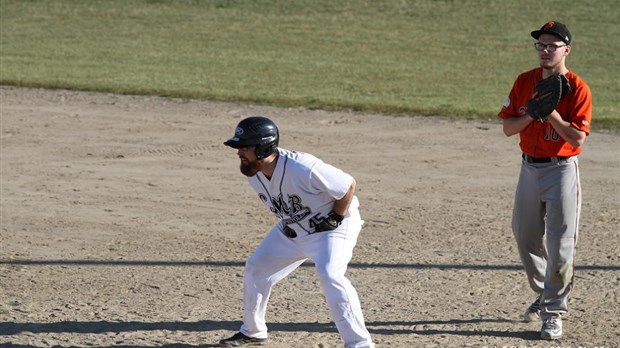La finale du tournoi de baseball sénior de Trois-Pistoles