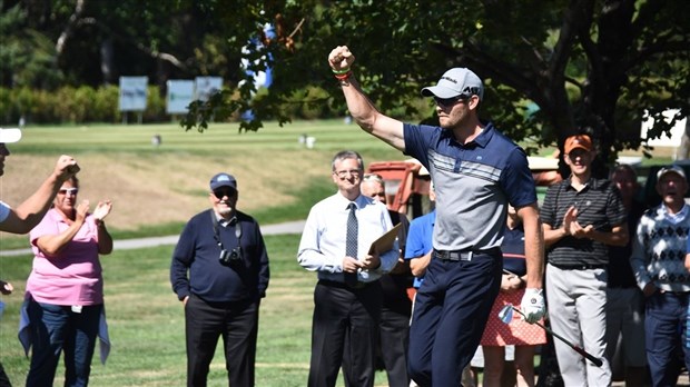 Compétition de golf unique à Rivière-du-Loup 