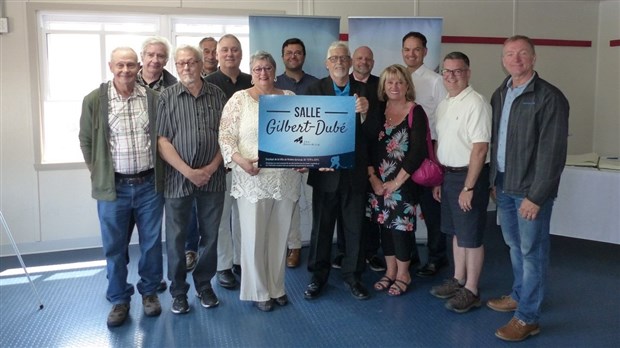 Dénomination officielle de la salle Gilbert-Dubé