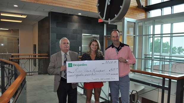 La Fondation Jade-Savannah Godin remet 408 $ aux Vieux-Loups