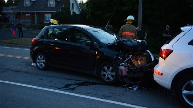 Collision sur la rue Beaubien à Rivière-du-Loup