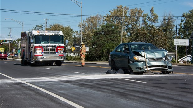 Collision sur la rue Fraserville à Rivière-du-Loup