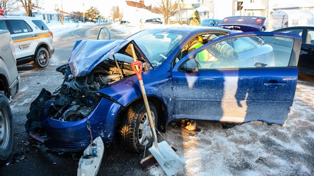 Collision frontale à Rivière-du-Loup