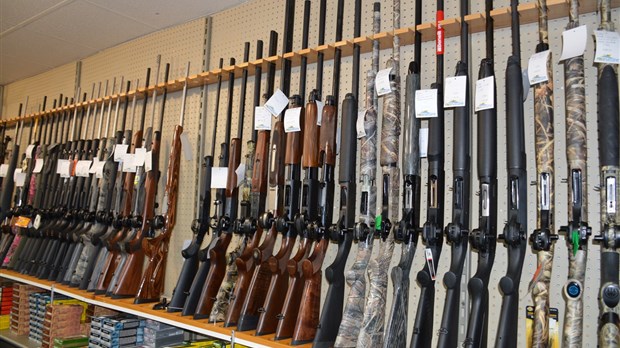 Les chasseurs tardent à inscrire leurs armes au registre québécois 
