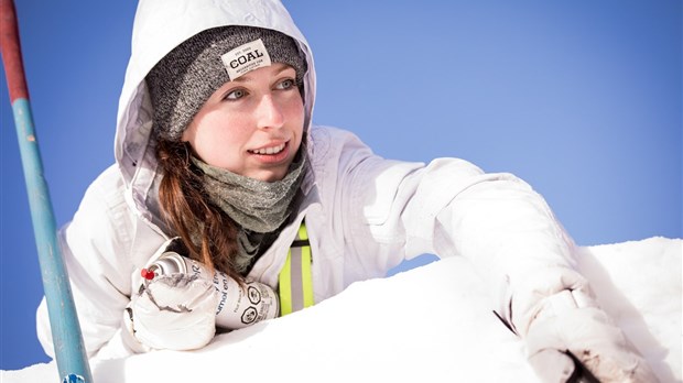 Un cadeau du ciel pour le 24e concours de sculpture sur neige
