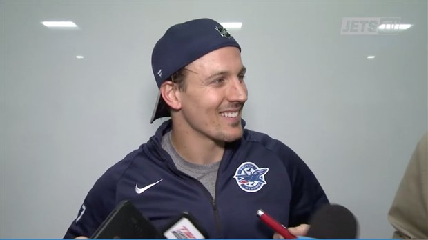 Gabriel Bourque perce l’alignement des Jets de Winnipeg 