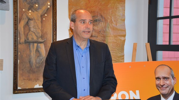 Guy Caron croit avoir la solution pour la téléphonie cellulaire au Témiscouata