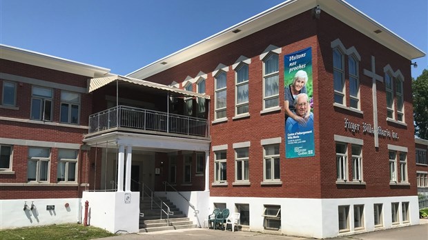 Campagne d’affichage du CISSS du Bas-Saint-Laurent : visitons nos proches