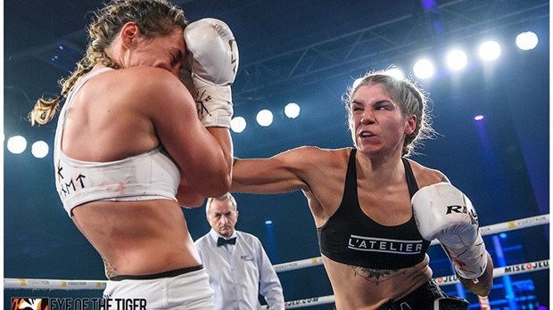 Leïla Beaudoin remporte son premier combat professionnel