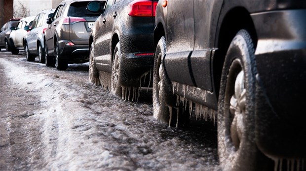 Pneus d'hiver obligatoires: soyez prêts à affronter les conditions hivernales