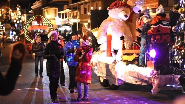 Place au 16e défilé de Noël Chez nous