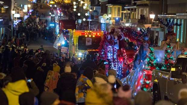Rivière-du-Loup illuminée par le défilé de Noël Chez nous