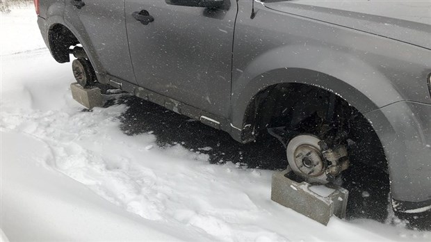  Les lutins frappent chez Rivière-du-Loup Mitsubishi 