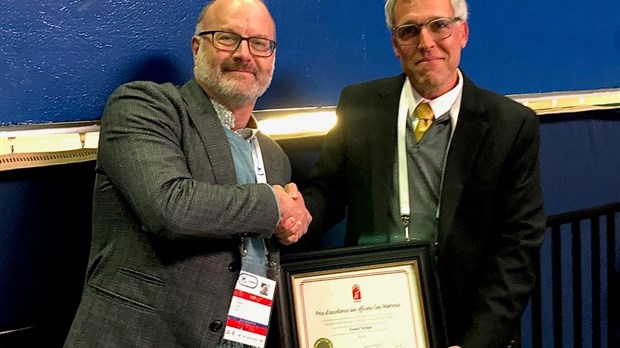 Richard Thériault honoré par Patinage Vitesse Canada
