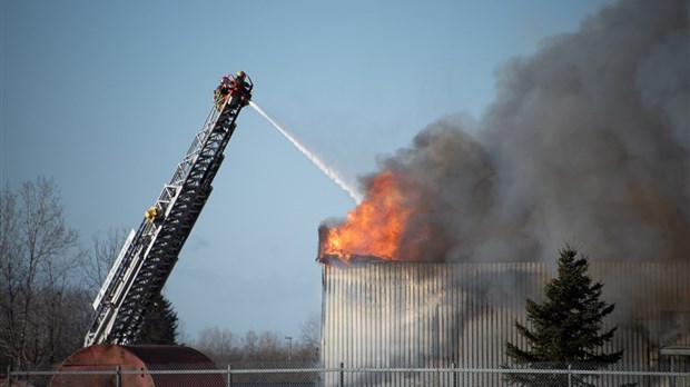 Incendie chez JM Bastille de Rivière-du-Loup