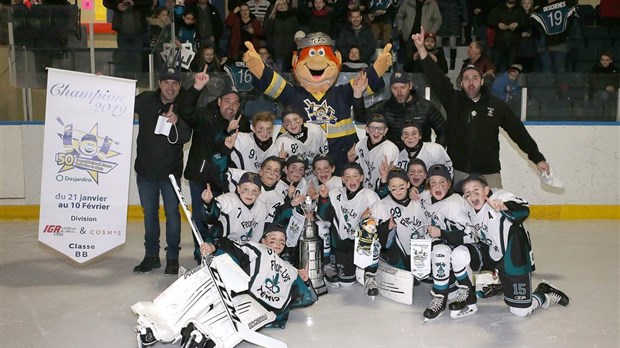 Le Fleur de Lys du Témiscouata atome BB gagne le tournoi de Lévis  