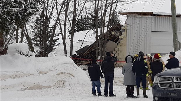 Un garage s’effondre à Saint-Alexandre-de-Kamouraska