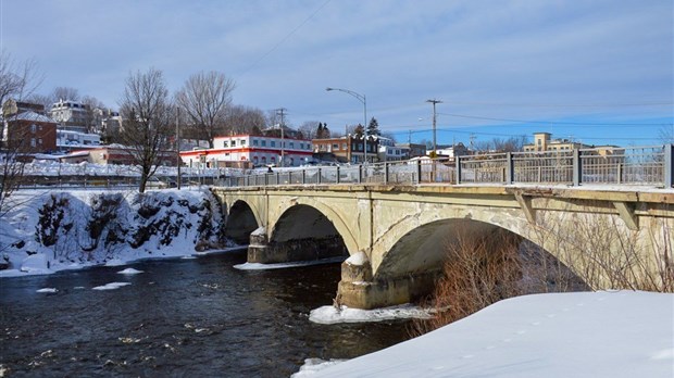 Un premier pas vers un nouveau pont à Rivière-du-Loup 
