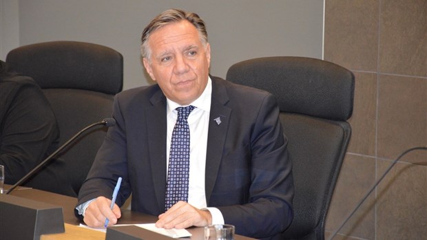 François Legault en mode écoute à Rivière-du-Loup