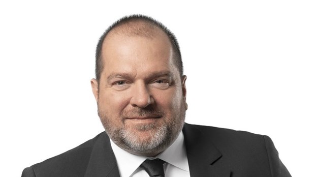 Harold LeBel réclame que la commission parlementaire se déplace en région