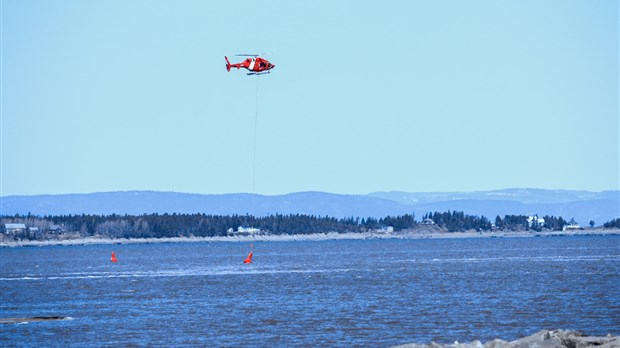 Balisage héliporté à L'Isle-Verte