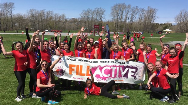 500 adolescentes relèvent le défi de la Célébration Fillactive 