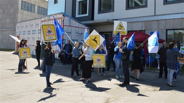 Manifestation des membres de l’APTS : la solution passe par l’arbitrage 