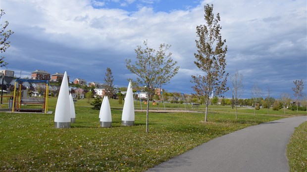 On ramasse les déchets dans la ville de Rivière-du-Loup