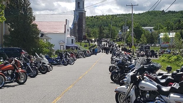Un succès pour le rassemblement de motos de Saint-Simon