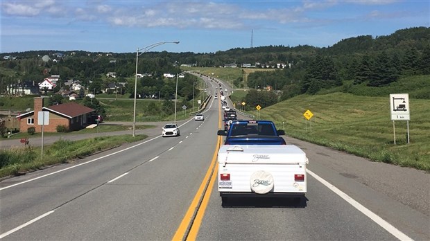 Congestion sur la route 132 : le virage à gauche interdit 