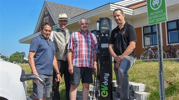 Deux bornes de recharge électrique à Saint-Arsène 