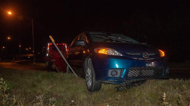 Sortie de route dans une bretelle de l’autoroute 20