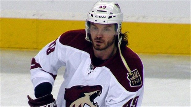 Alexandre Bolduc signe, Louick Marcotte et Alexis Vanier de retour