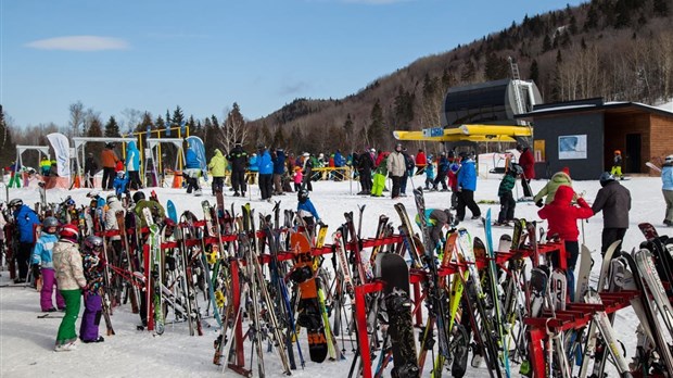Ski bazar cet automne au parc du Mont-Saint-Mathieu
