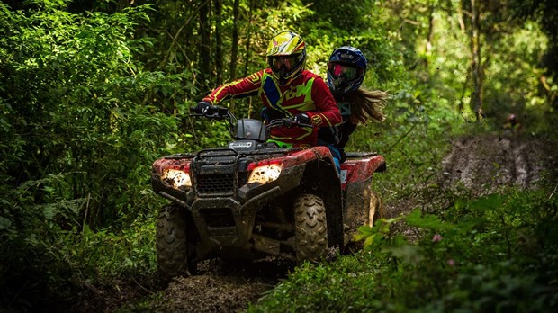 Québec souhaite encadrer davantage la pratique de la motoneige et du quad 