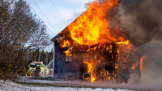 Incendie à Saint-Cyprien