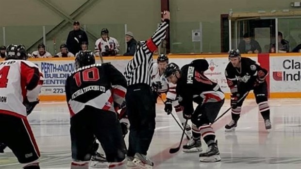 Les Panthères du Haut-Madawaska devront passer leur tour cette saison