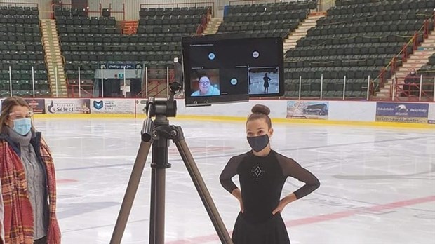 Des tests virtuels pour les Arabesques et les patineuses de l’Est-du-Québec