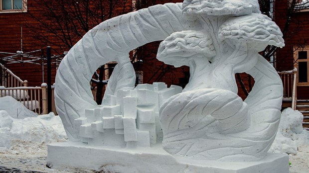 Les gagnants du 25e Concours intercollégial de sculpture sur neige