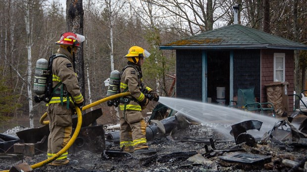 Une propriété détruite par les flammes à Saint-Antonin 