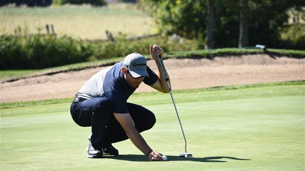 Les golfeurs et joueurs de tennis impatients d’entamer leur saison