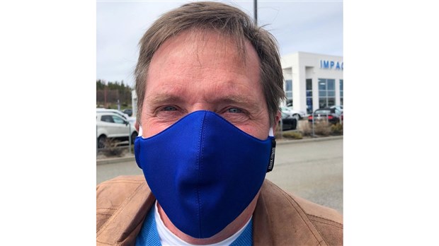 Le député Denis Tardif encourage le port du masque