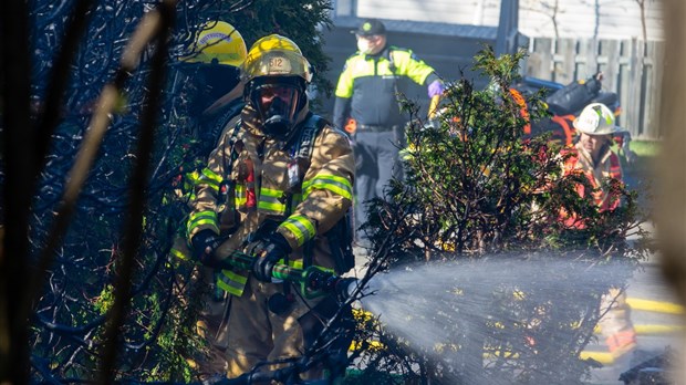 Incendie sur la rue Saint-Louis à Rivière-du-Loup 