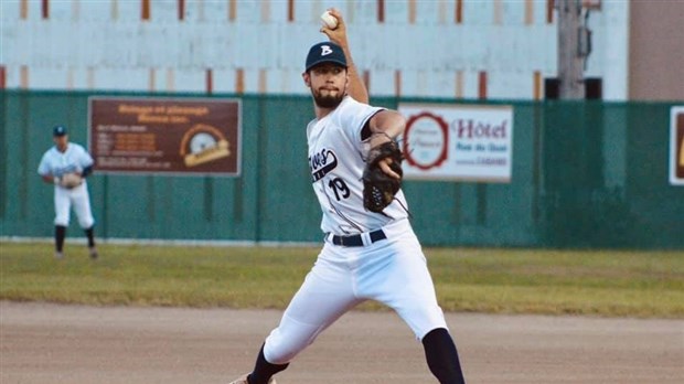 Les Braves Batitech du Témiscouta éliminent Rimouski et passent en finale