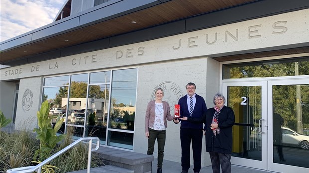 Rivière-du-Loup reçoit les honneurs de Patinage de vitesse Canada